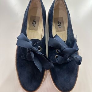 Ugg navy sneakers
